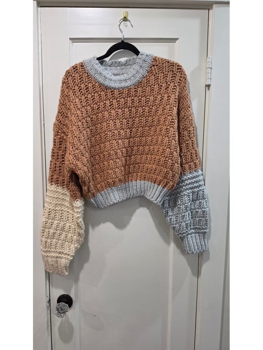 Universal Thread Colorblock Chunky Knit Sweater Medium